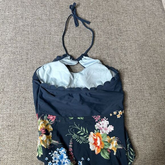 CUPSHE One Piece Swimsuit Tummy Control Halter Bathing Suit Cutout Scalloped M - Picture 9 of 13